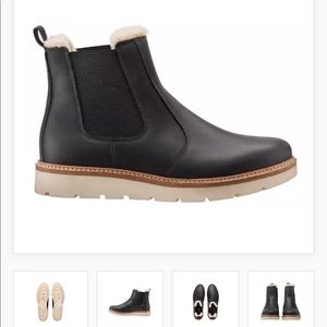 NWOT Alpine Design woman’s blaze boots